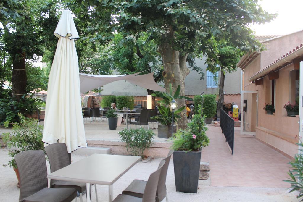 Le Clos Des Acacias Сінь Екстер'єр фото
